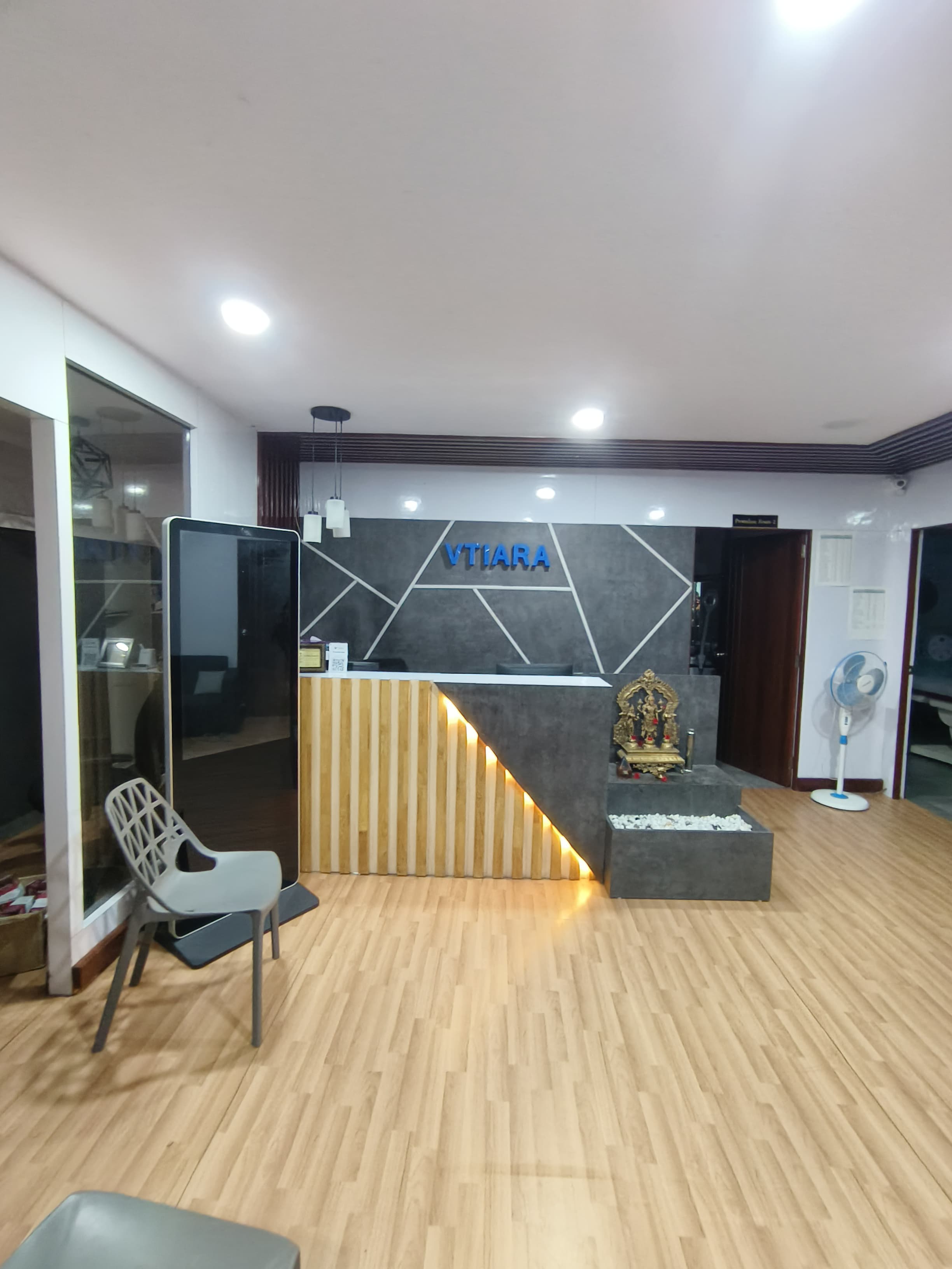 VTIARA Reception Area