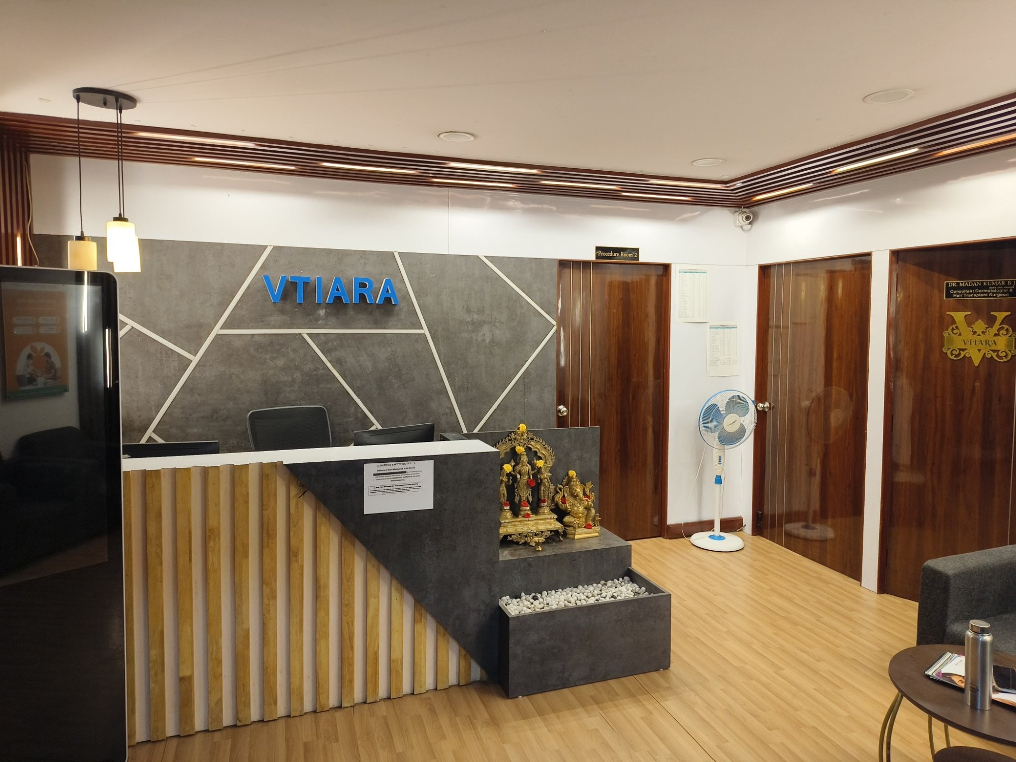 VTIARA Clinic Reception Desk - Hair & Skin Clinic Bangalore